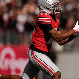 Jeremiah Smith’s Stellar Performance Propels Ohio State Forward - Thumbnail