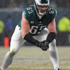 Lane Johnson’s Injury Raises Concerns for Eagles’ Season - Thumbnail