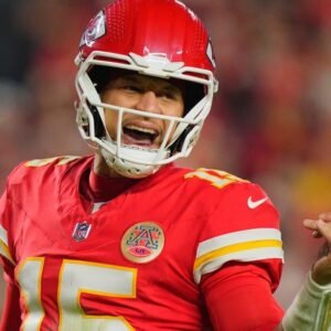 Tony Romo Shines as CBS Analyst Amid NFL Thanksgiving Showdown - Thumbnail