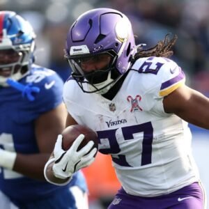 Aaron Jones Injured in Vikings vs. Giants Game: What We Know - Thumbnail