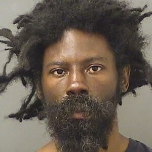 Tragic Incident at Barnes & Noble: Woman Fatally Stabbed - Thumbnail