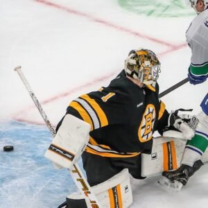 Bruins Score Update: Heartbreaking Shootout Loss to Canucks - Thumbnail