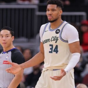 Giannis Antetokounmpo’s Return Boosts Bucks Amid Uncertainty - Thumbnail