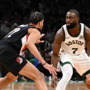 Celtics vs Trail Blazers: A Battle of Momentum and Injuries - Thumbnail