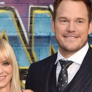 Chris Pratt & Anna Faris Reunite in Heartfelt Thanksgiving Moment - Thumbnail
