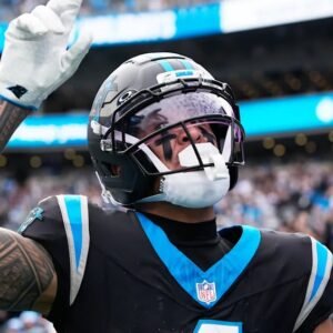Dak Prescott Shines as Cowboys Make a Strong Playoff Push - Thumbnail