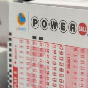 Powerball Jackpot Soars to $1 Billion After Latest Draw - Thumbnail