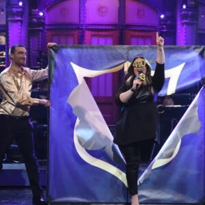Melissa McCarthy Returns to Saturday Night Live for a Comedy Comeback - Thumbnail