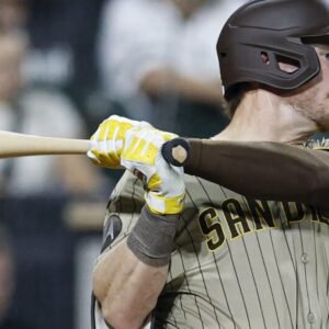 Pittsburgh Pirates Sign Ryan O’Hearn: A New Era Begins - Thumbnail