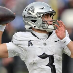 UConn vs Army: Predictions and Analysis for the 2025 Fenway Bowl - Thumbnail