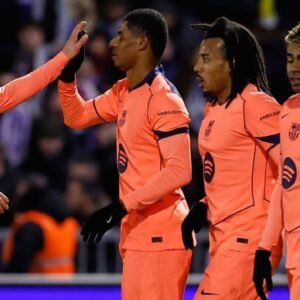 Villarreal vs Barcelona: Decisive Clash in LaLiga - Thumbnail