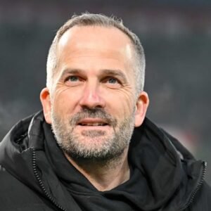 Bayern vs Augsburg: A Special Family Showdown in Bundesliga - Thumbnail