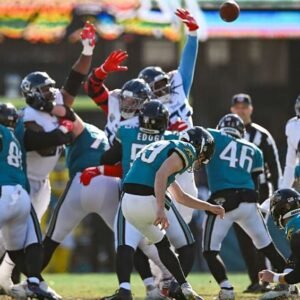 Amazing Cam Little Makes NFL History with 67-Yard Field Goal - Thumbnail