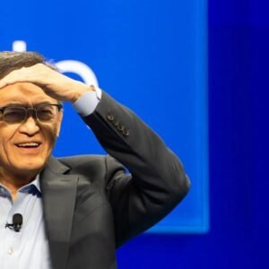 Intel’s Transformative Turnaround: Strong Data Center Demand Boosts Outlook - Thumbnail