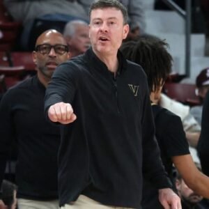 Vanderbilt Basketball vs. Kentucky: How to Watch Today’s Game - Thumbnail