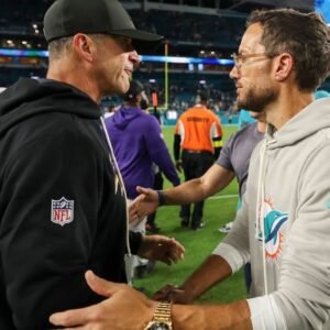 Mike McDaniel Expected to Take OC Role with Chargers Soon - Thumbnail