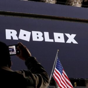 Roblox Under Investigation in the Netherlands for Child Safety Risks - Thumbnail