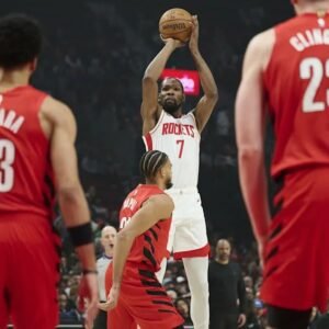 Kevin Durant Climbs to 7th Place in NBA All-Time Scoring List - Thumbnail