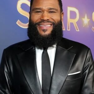 Rocsi Diaz: Celebrated Host and Actress Engages Fans with New Ventures - Thumbnail