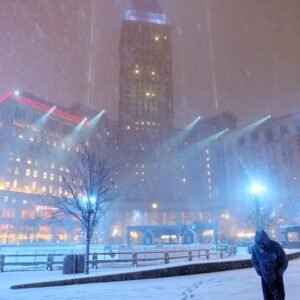 Snow Causes School Closings Today in Northeast Ohio - Thumbnail
