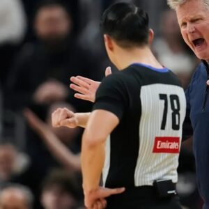 Steve Kerr Ejected: A Dismissal That Shook the Warriors - Thumbnail
