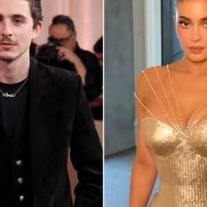 Timothée Chalamet Dazzles at the 2026 Golden Globes - Thumbnail