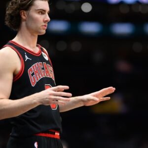 Bulls vs Bucks: Exciting Showdown with Player Injuries to Note - Thumbnail