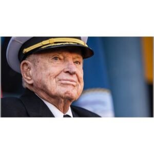 Trump Awards Congressional Medal of Honor to 100-Year-Old Veteran - Thumbnail