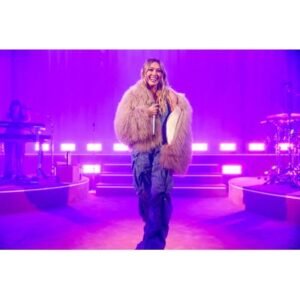 Hilary Duff Announces Exciting ‘Lucky Me’ World Tour - Thumbnail