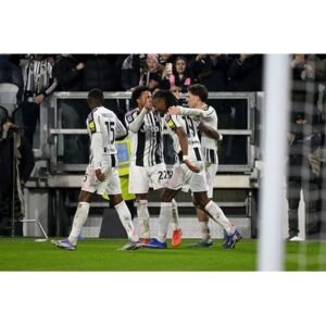 Juventus Prepares for High-Stakes Match Against Galatasaray - Thumbnail