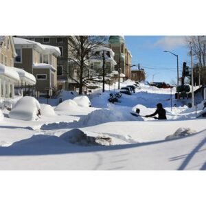 School Closings Today: Major Impacts from the Historic Blizzard - Thumbnail