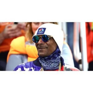 Snoop Dogg Surprises Restaurant Owners with Winter Olympics Tickets - Thumbnail