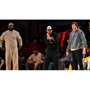 Spurs vs Lakers: LeBron James Out, Key Injuries Impact Game - Thumbnail