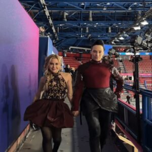 Tara Lipinski Balances Motherhood and Olympic Coverage in Milan - Thumbnail