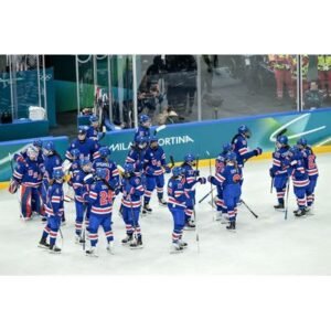 Team USA Women’s Hockey Dominates Sweden for Gold Medal Shot - Thumbnail