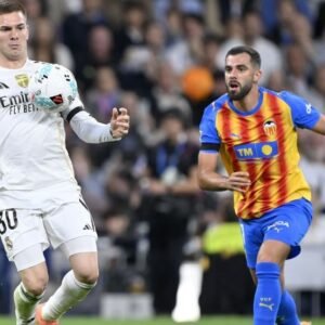 Valencia C. F. vs Real Madrid: La Tensión Crece en LaLiga 2026 - Thumbnail