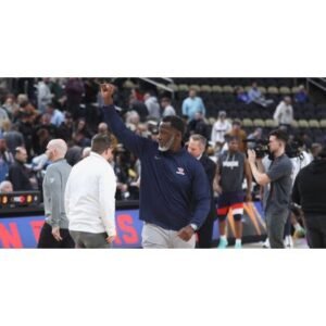 Dayton Basketball Shines in A-10 Quarterfinal Victory Over St. Bonaventure - Thumbnail