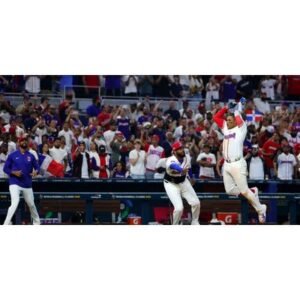 Dominican Republic Baseball Dominates in World Baseball Classic Match - Thumbnail