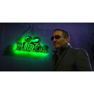 Jaelan Phillips Moves to Panthers, Eagles Adjust Roster Plans - Thumbnail