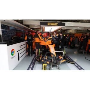 McLaren Faces Challenges as Both Drivers Fail to Start in Chinese GP - Thumbnail