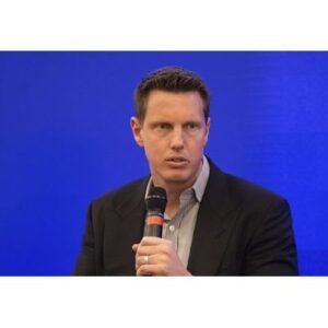 Paramount CEO David Ellison Addresses WBD Employees on Merger - Thumbnail