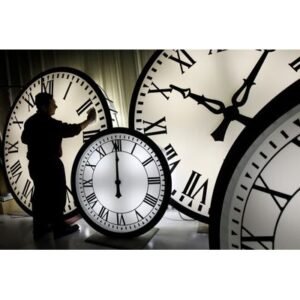 When is Daylight Savings 2026? Key Changes and Impacts Explained - Thumbnail
