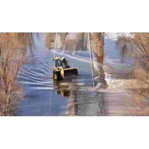 Flash Flood Warning: Breaches in Levee Systems Cause Evacuations - Thumbnail