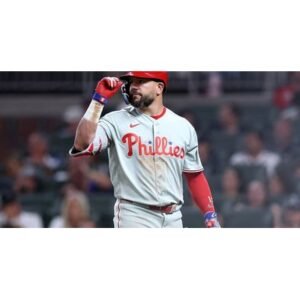 Giants vs. Phillies: A Topsy-Turvy Matchup Sparks Laughter and Concern - Thumbnail