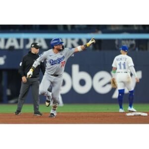 Miguel Rojas Braces for Hostile Toronto Reception Amid World Series Rematch - Thumbnail