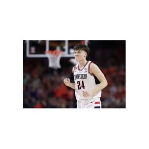 Mullins Leads UConn to Victory in Thrilling Matchup - Thumbnail