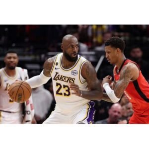 Breaking: Lakers Gear Up for Key Showdown Against Rockets - Thumbnail