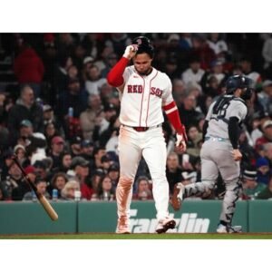 Red Sox vs. Yankees: Where to Watch the Rivalry Unfold - Thumbnail