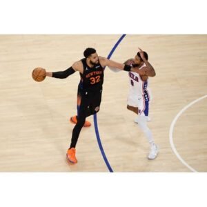Breaking: Karl-Anthony Towns Overcomes Fouls to Lead Knicks to Victory - Thumbnail