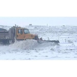 Motorists Stranded as Colorado Winter Storm Warnings Hit Southern Wyoming - Thumbnail